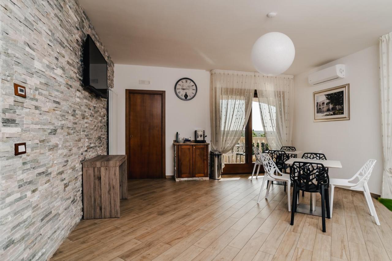 Holiday Gli Archi Fasano Exteriér fotografie